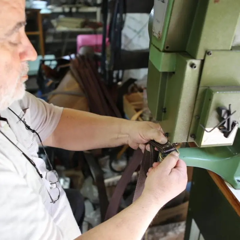 leather products Cretan craftsman filiko tours