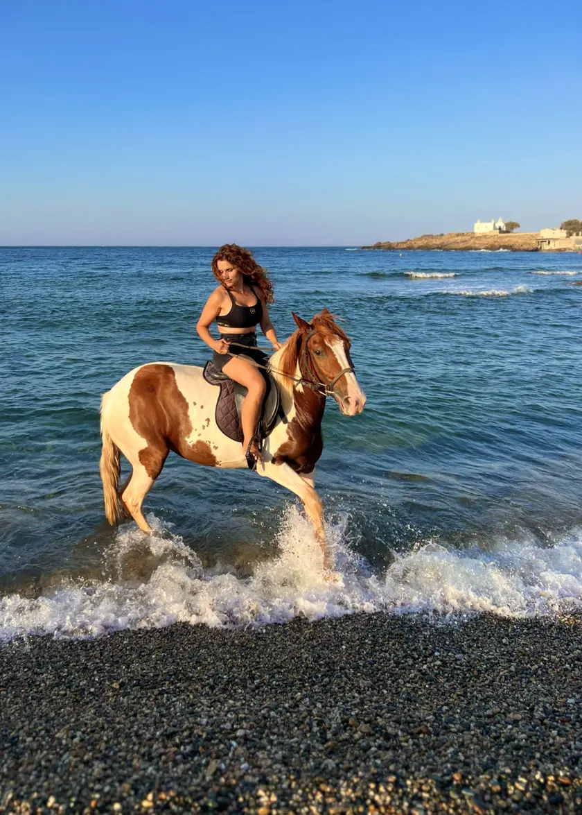 Virginia horse riding in the sea